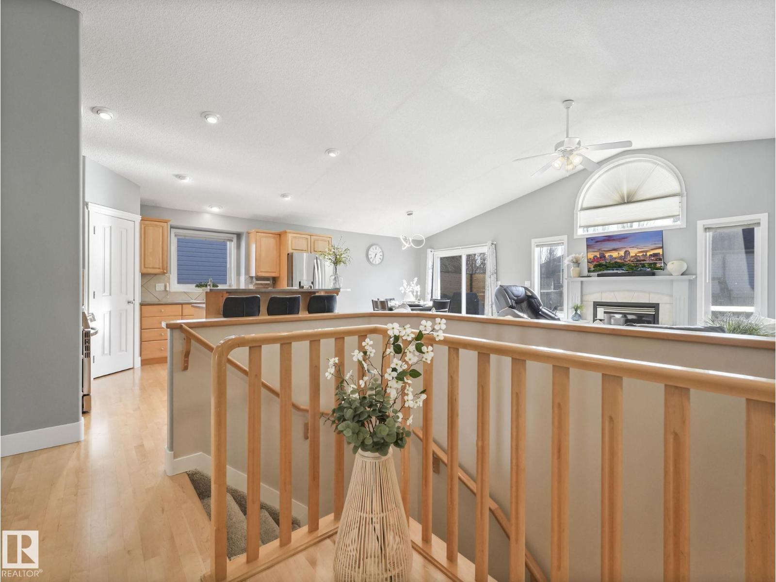 3 RENAUD CO, Beaumont