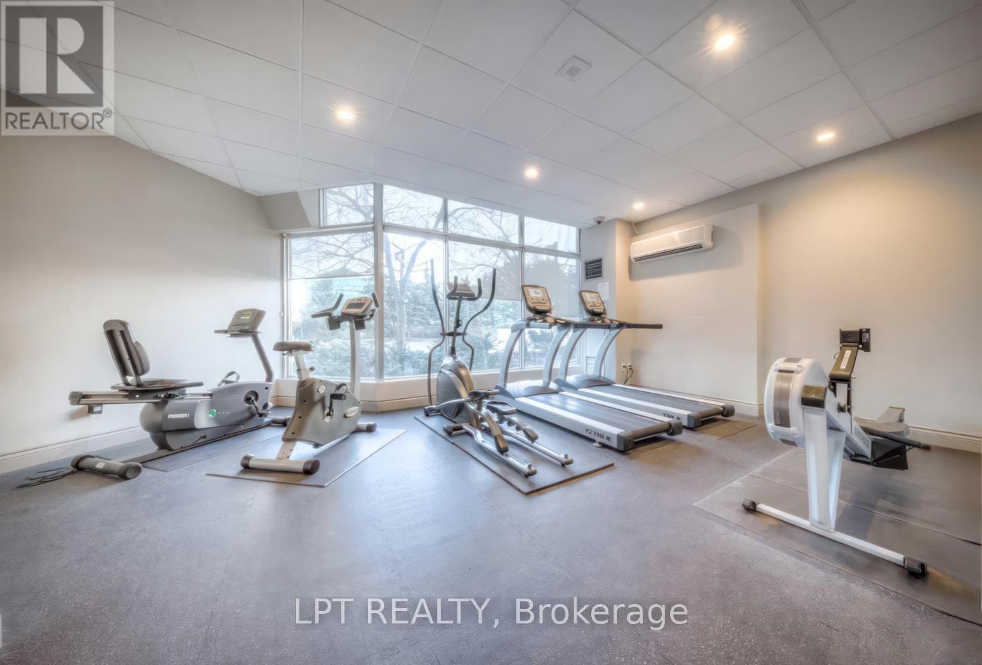#106 50 KINGSBRIDGE GARDEN CIRCLE - 18