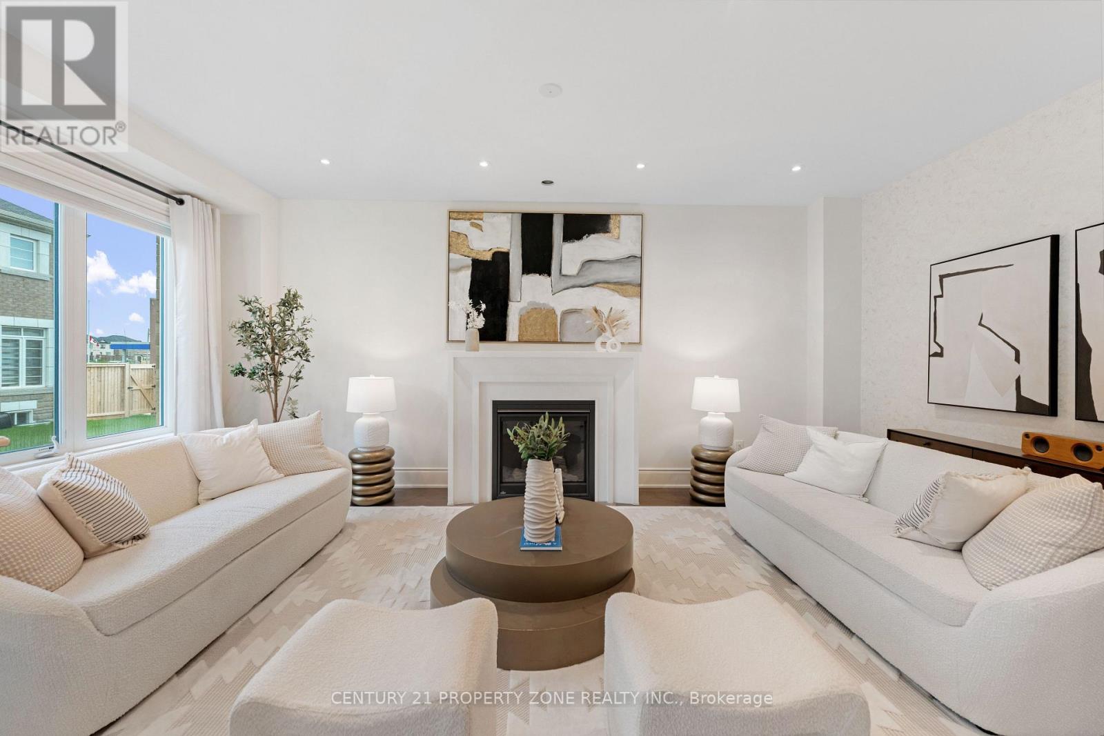 104 CLOCKWORK DRIVE - 12