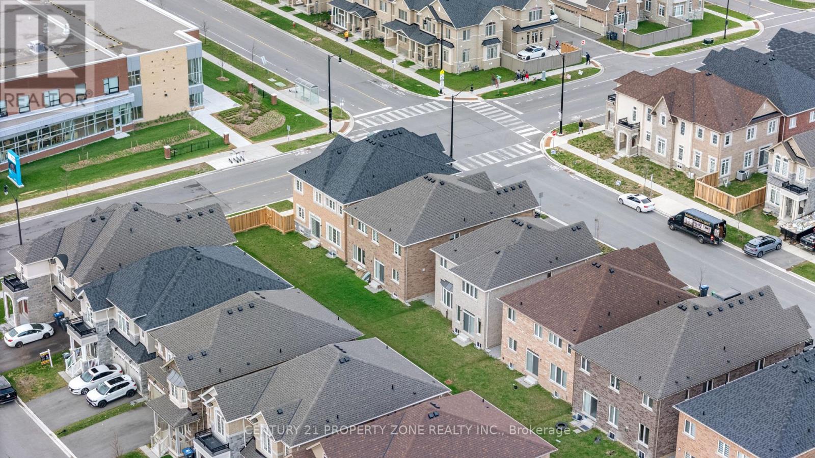 104 CLOCKWORK DRIVE - 27