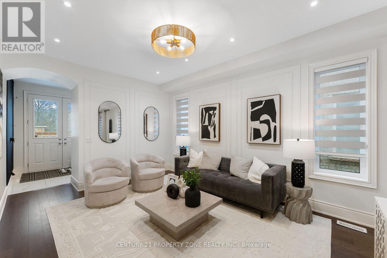 104 CLOCKWORK DRIVE - 3