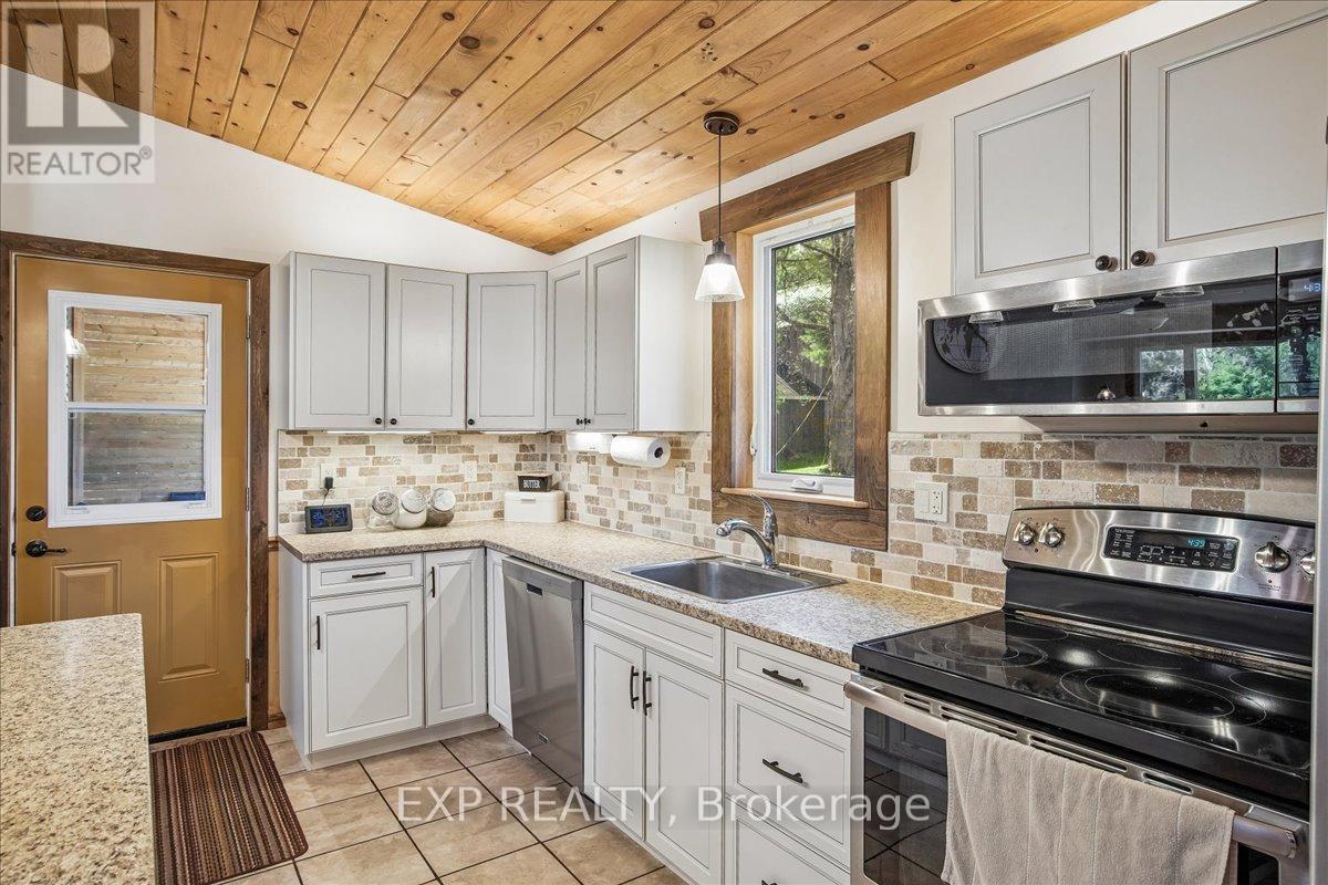 125 RIVER ROAD - 8