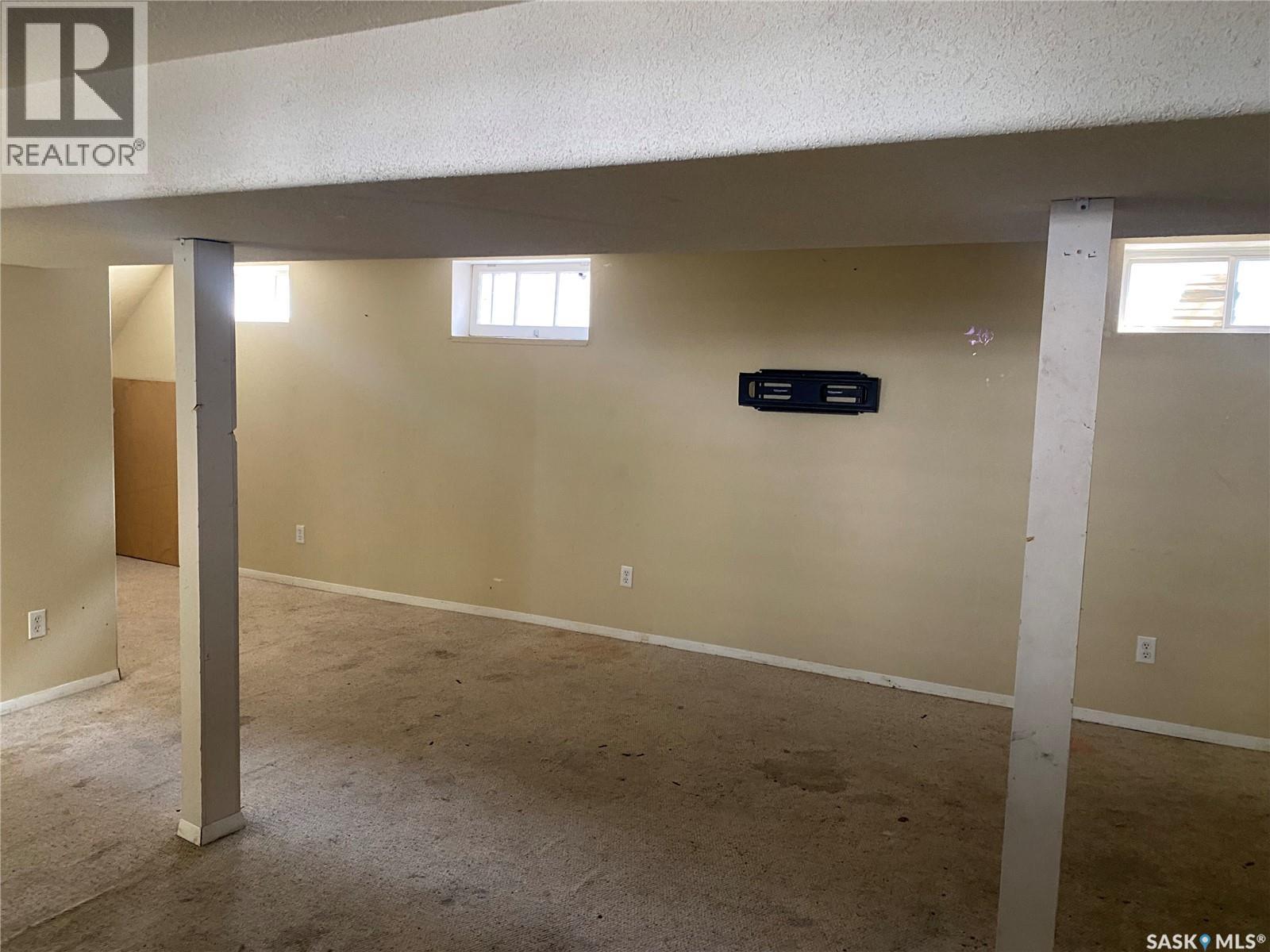 1234 G AVENUE N - 14