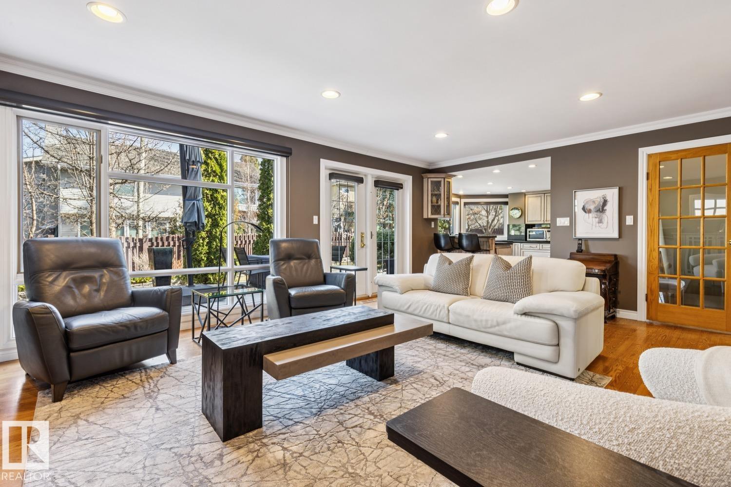 701 ROMANIUK RD NW, Edmonton