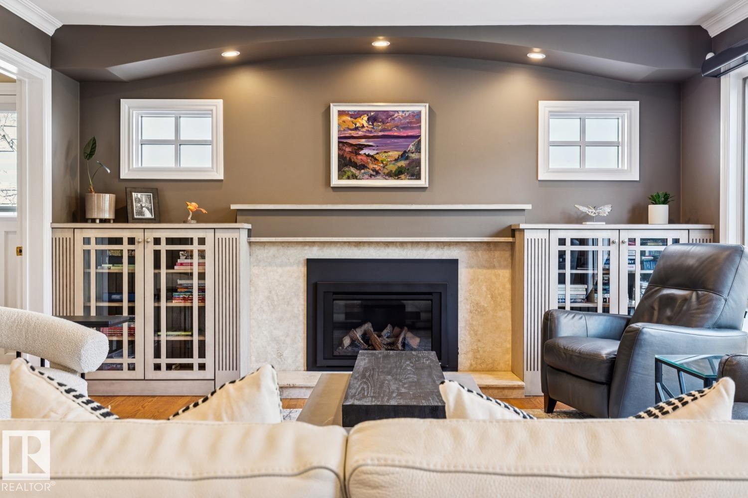701 ROMANIUK RD NW, Edmonton