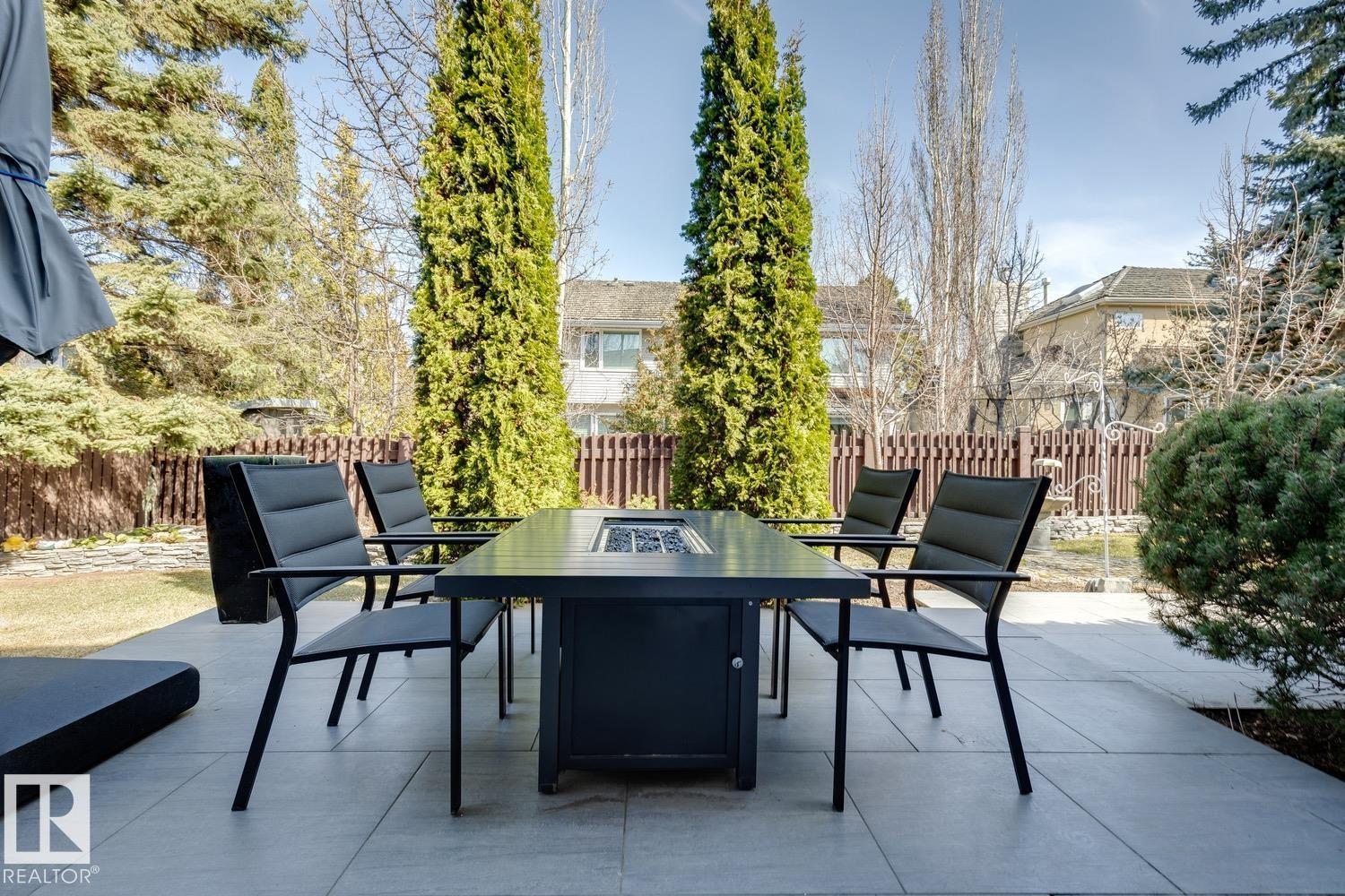 701 ROMANIUK RD NW, Edmonton