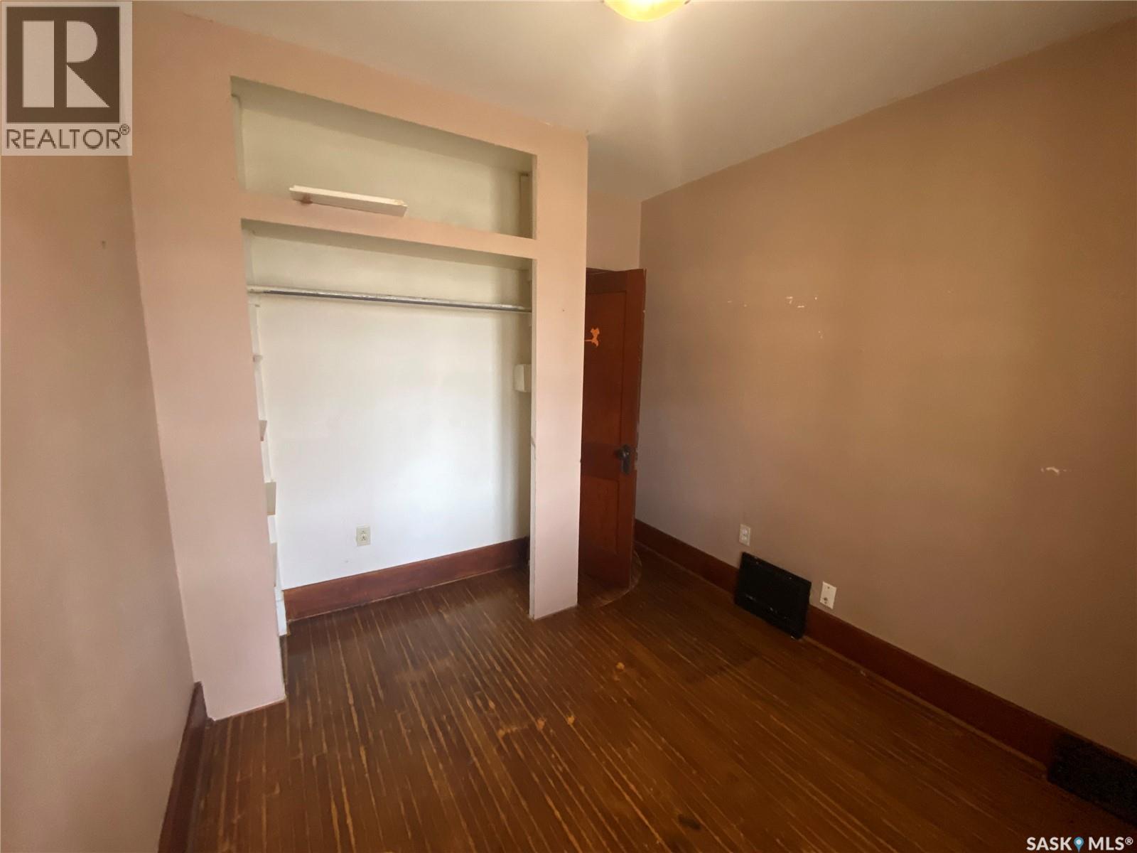 1234 G AVENUE N - 10