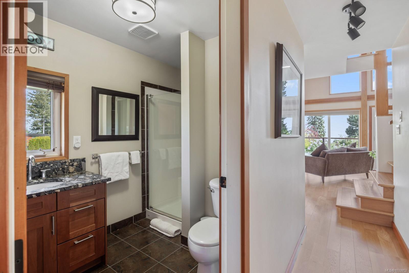 1869 Fern Rd - 24