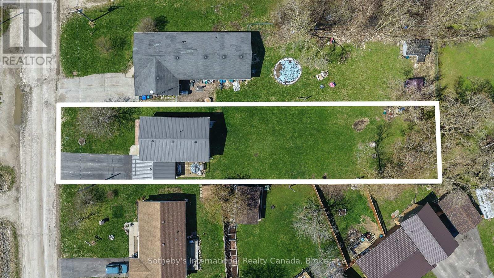 224 BEECH STREET - 41