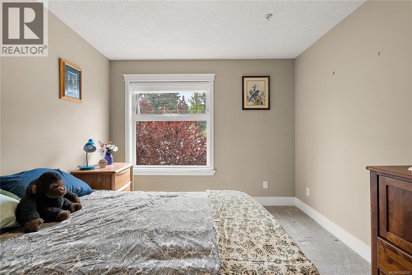 #202 2717 PEATT Rd - 11