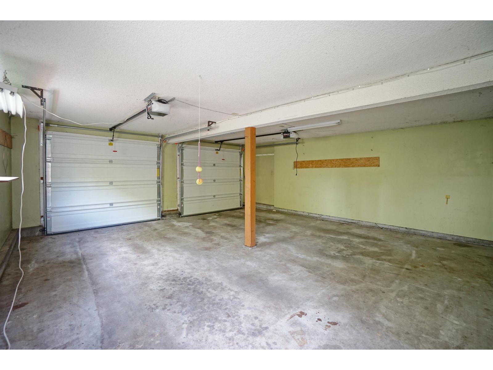 1523 PARKER PLACE, White Rock