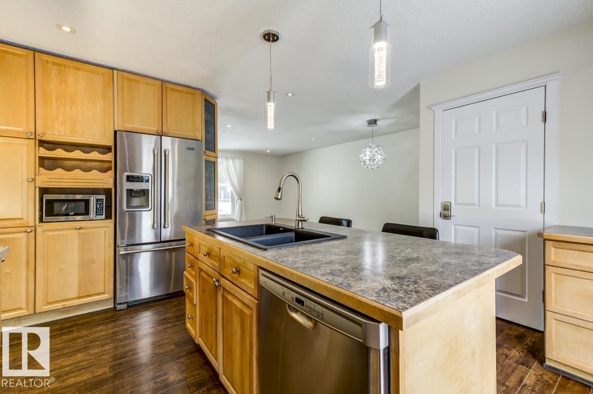 31 GREER CR, St. Albert