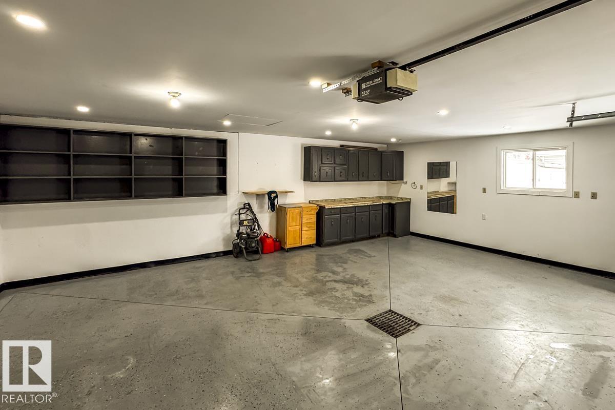31 GREER CR, St. Albert