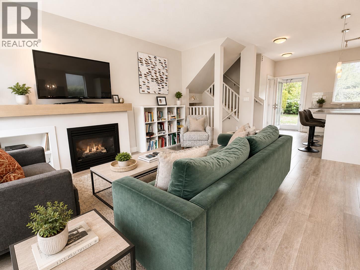 1189 NATURES GATE, Squamish