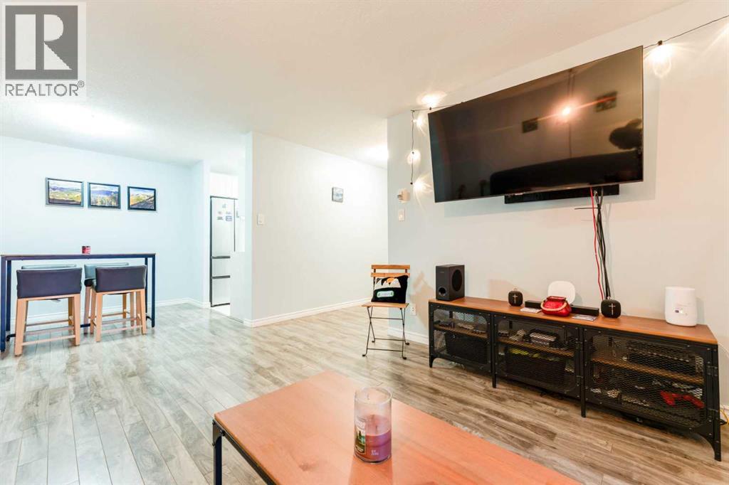 #506 924 14 Avenue SW - 16