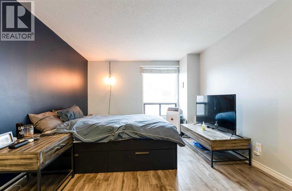 #506 924 14 Avenue SW - 24