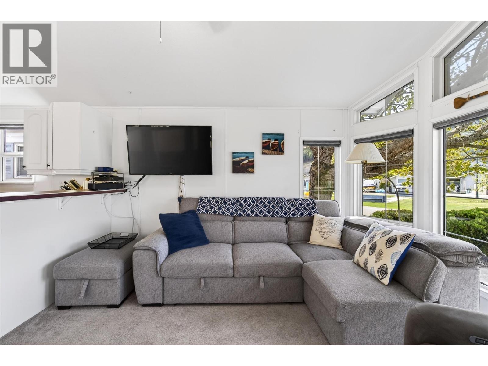 1455 Silver Sands Road Unit# 16, Sicamous