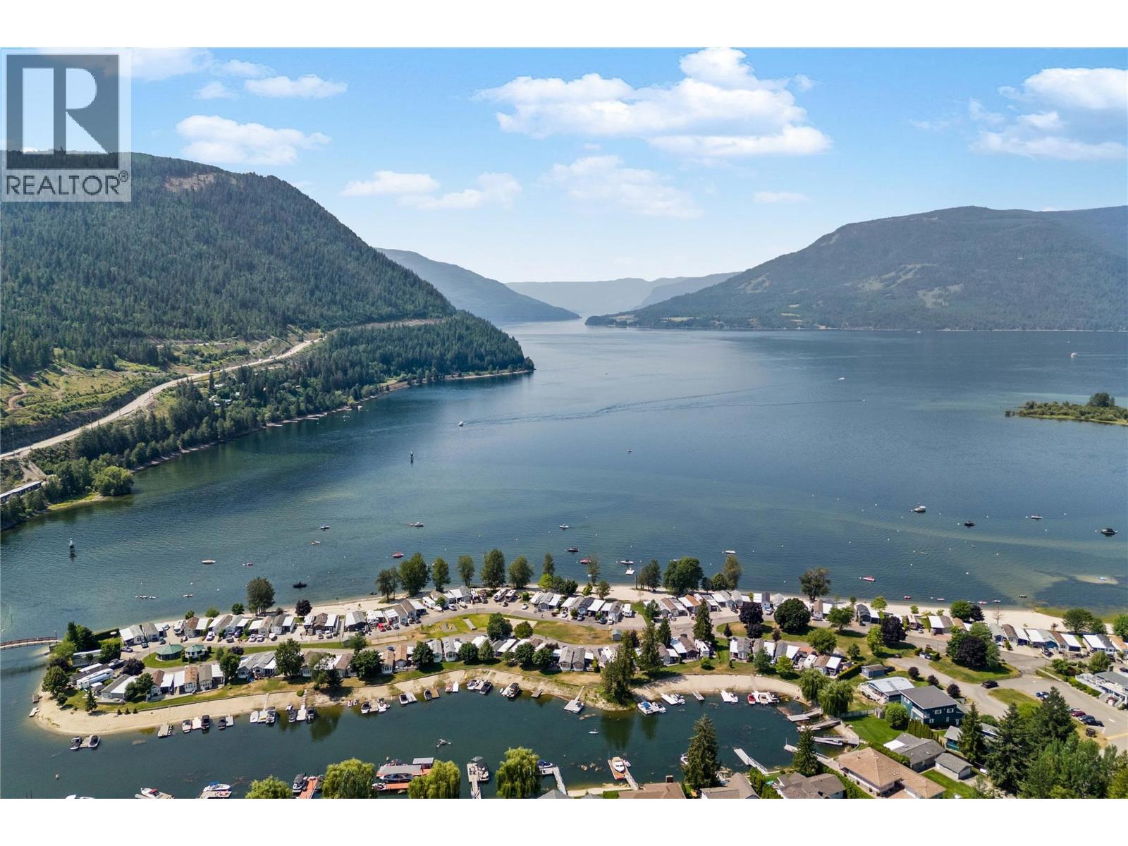 1455 Silver Sands Road Unit# 16, Sicamous