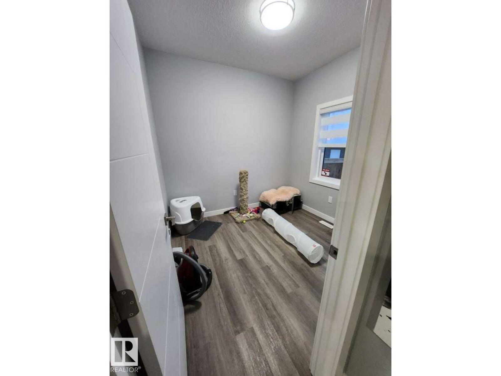 13026 120 ST NW, Edmonton