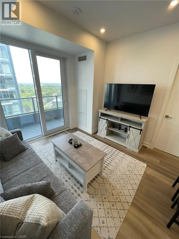 15 S WELLINGTON Street S Unit# 1701, Kitchener, Ontario, N2G0E4 — Photo 8