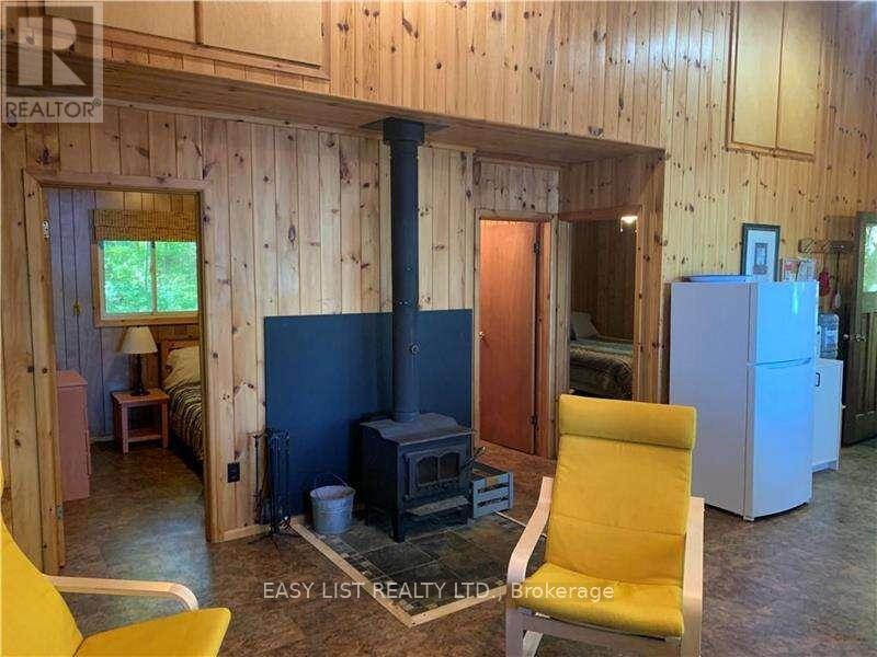1390 RIVER ROAD - 11