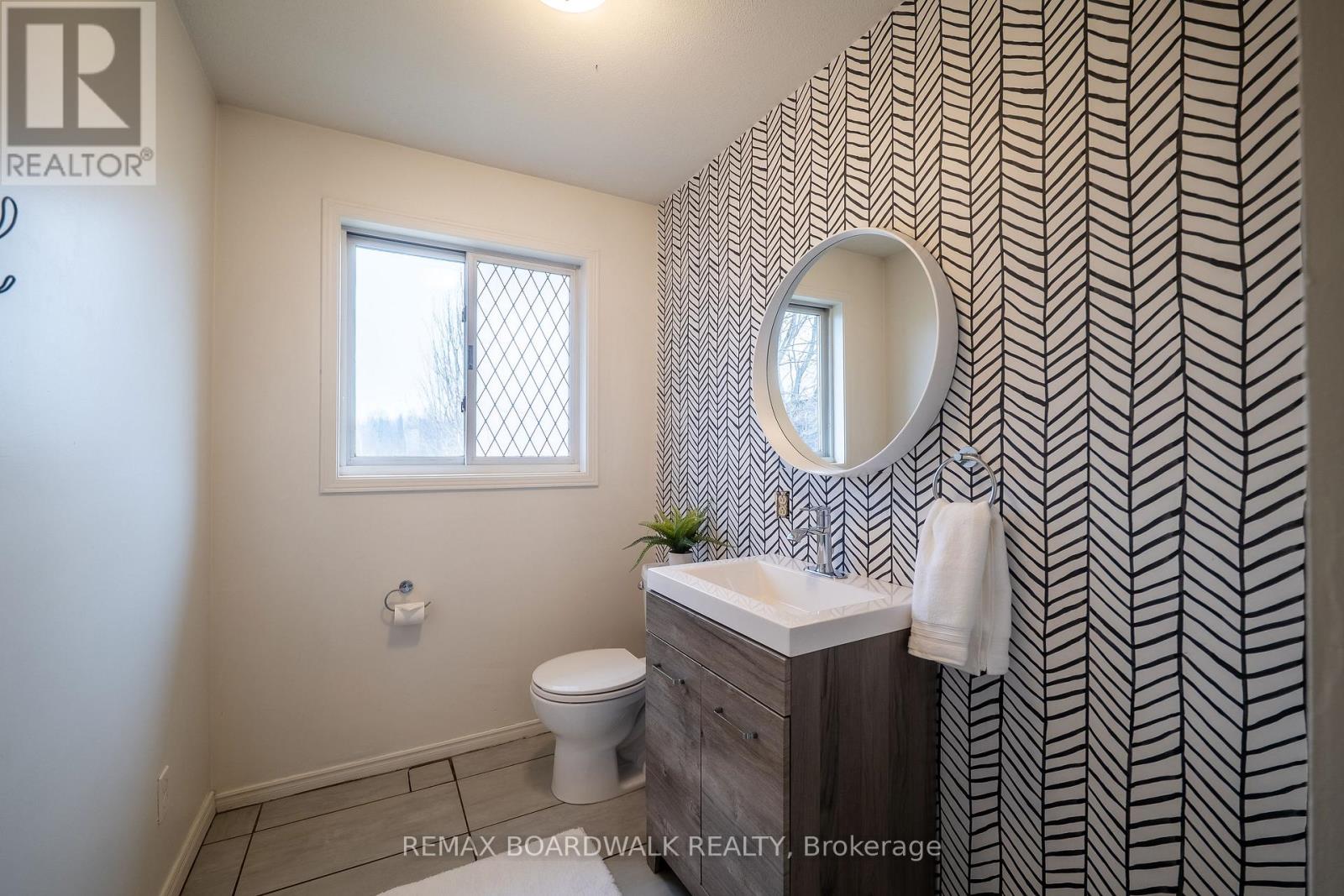 885 TOWNLINE ROAD - 29