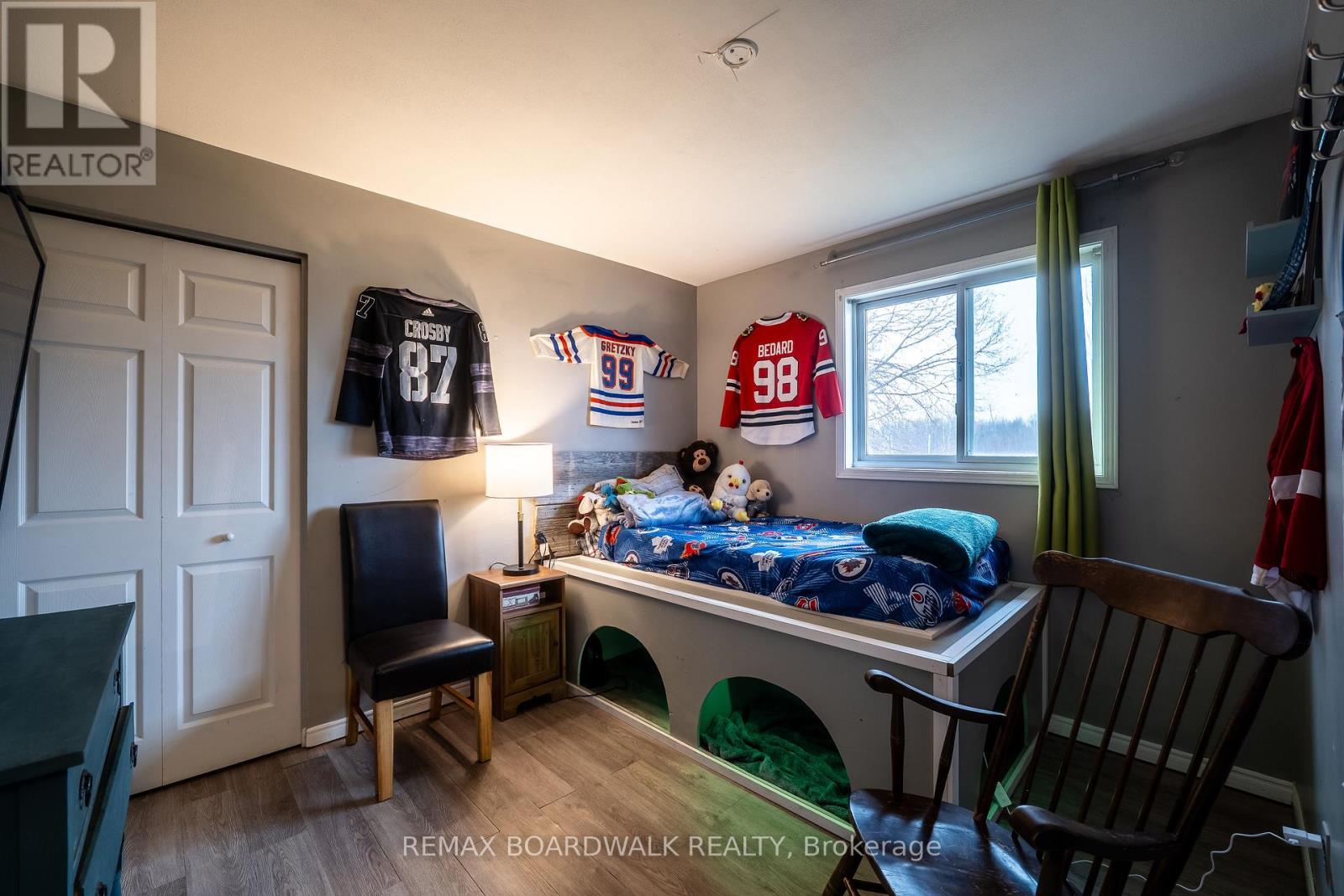 885 TOWNLINE ROAD - 34