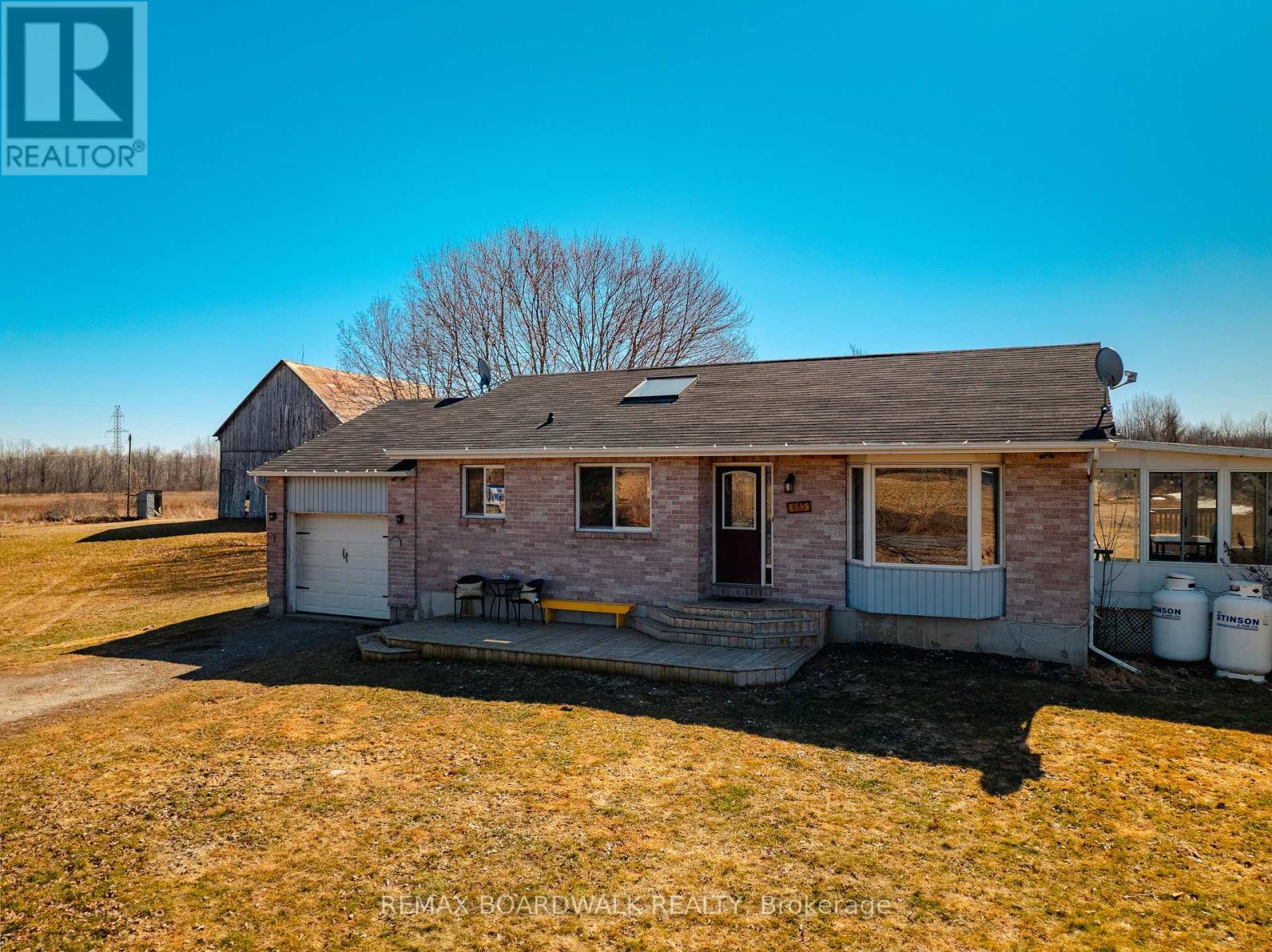 885 TOWNLINE ROAD - 4