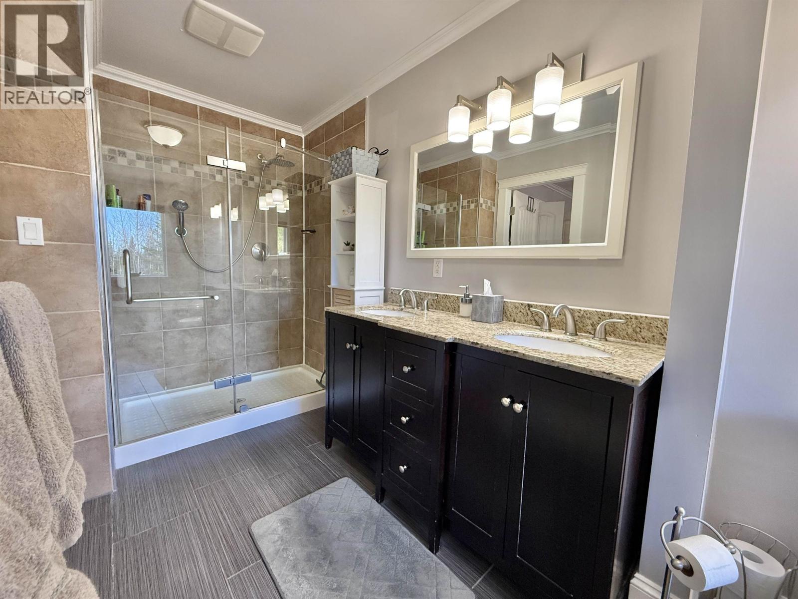 1222 HLADY ROAD - 24