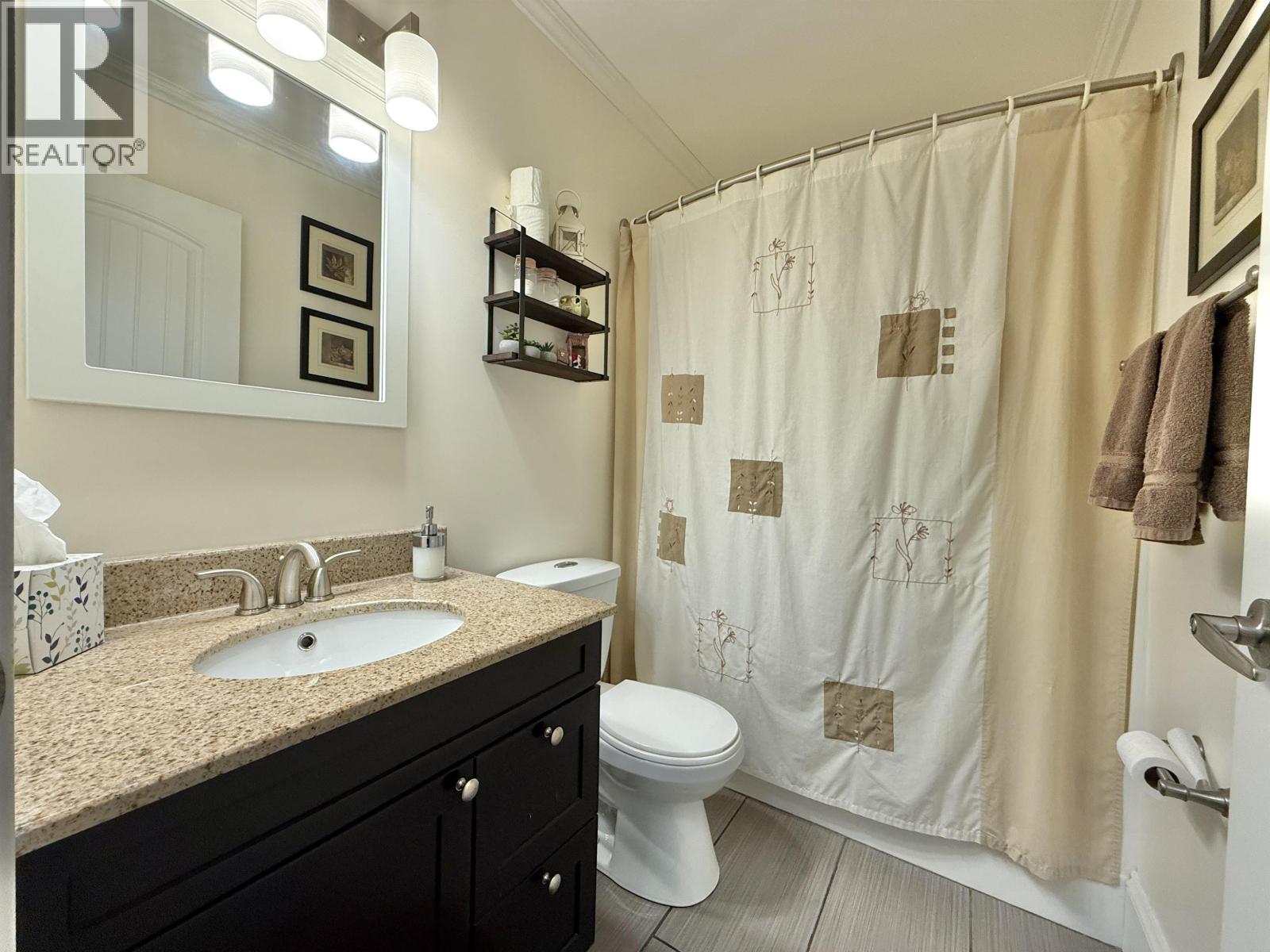 1222 HLADY ROAD - 28
