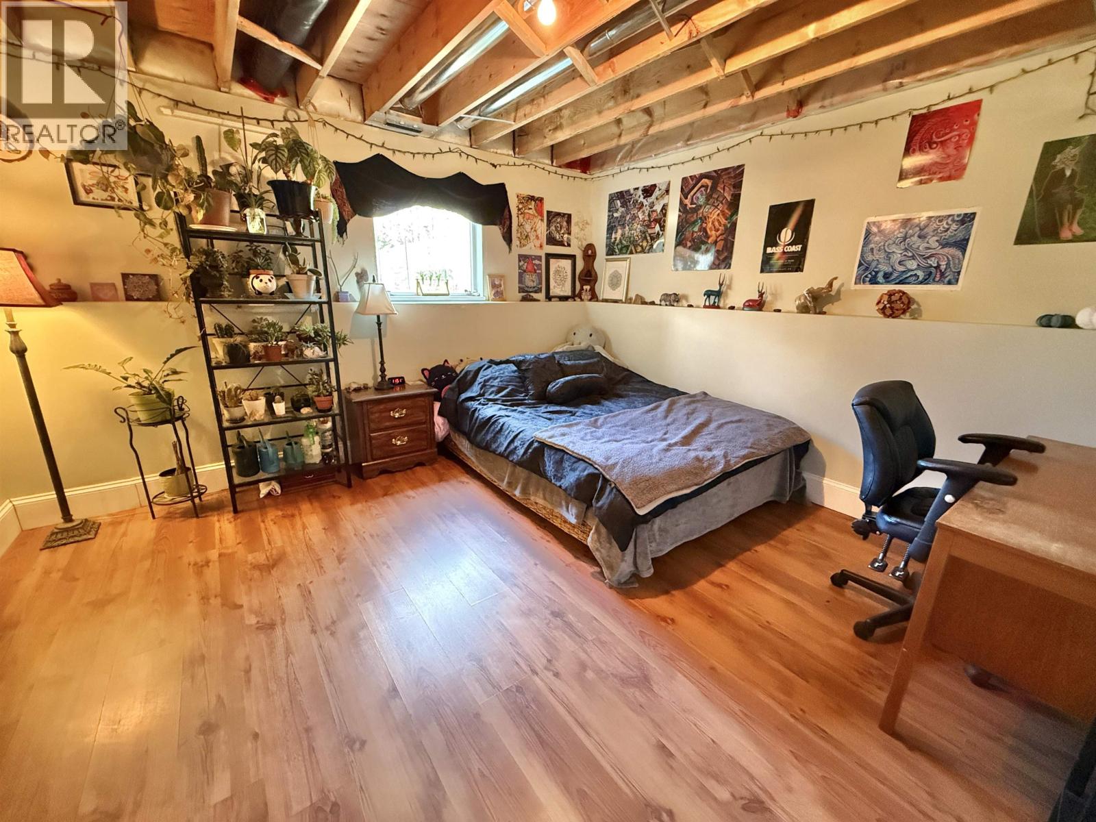 1222 HLADY ROAD - 32
