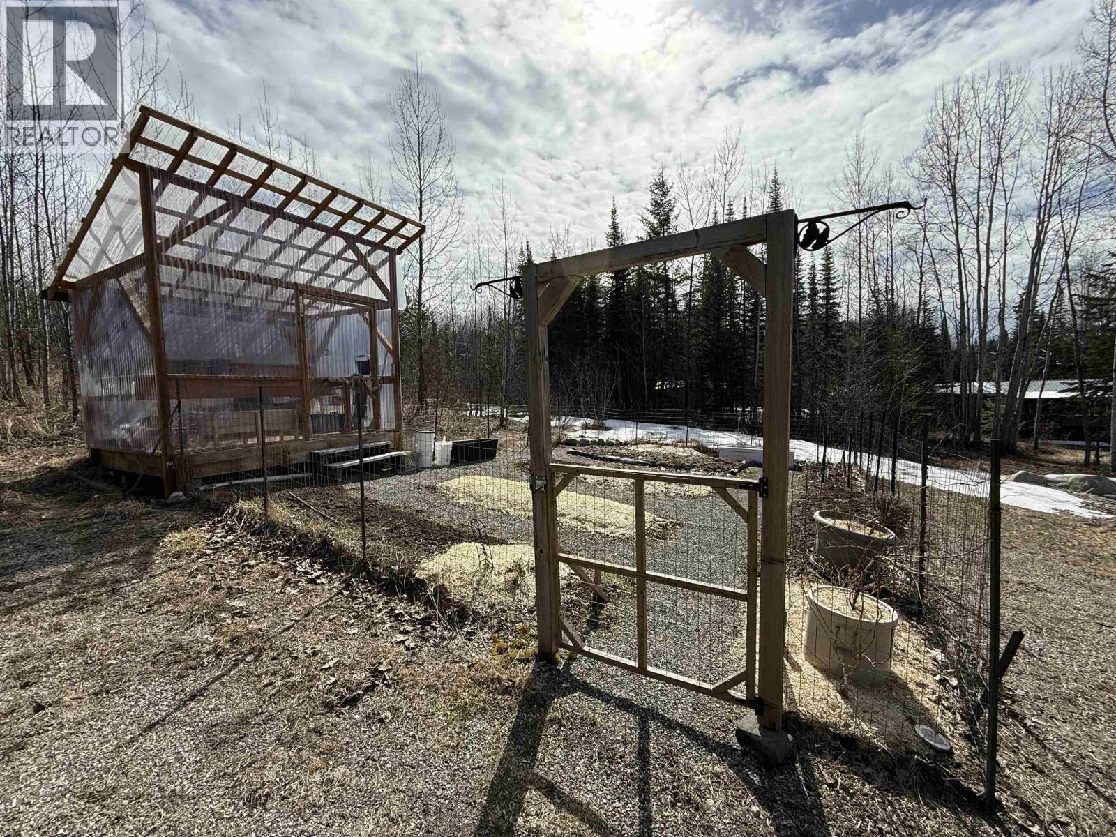 1222 HLADY ROAD, Quesnel