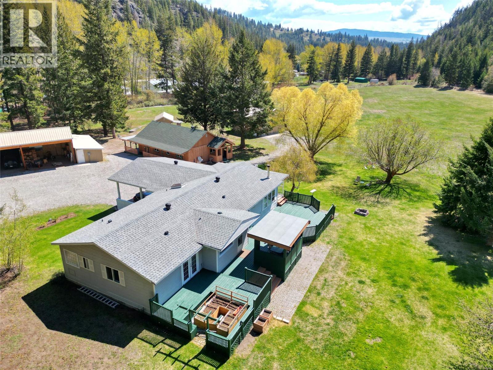 1094 Highway 5a, Princeton