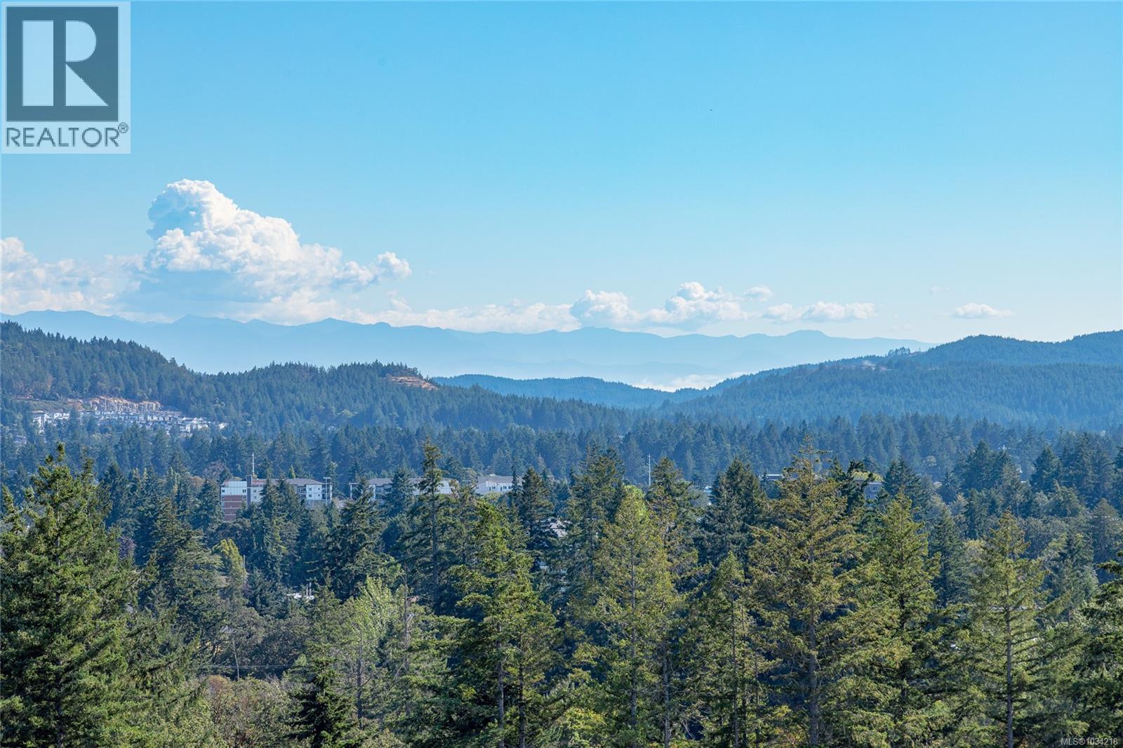 417 2390 City Gate Blvd, Langford