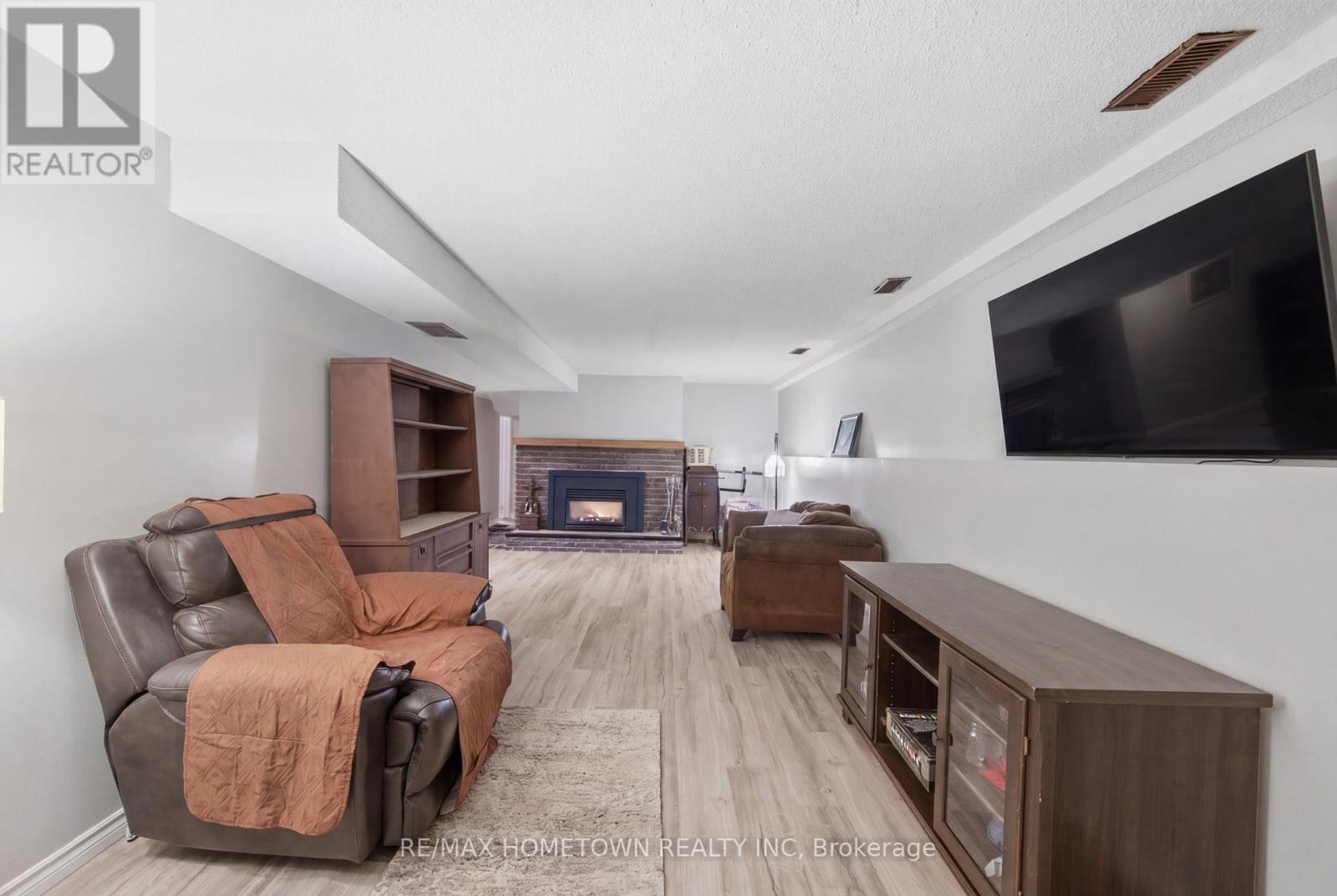 1223 ELEANOR FULFORD CRESCENT - 20