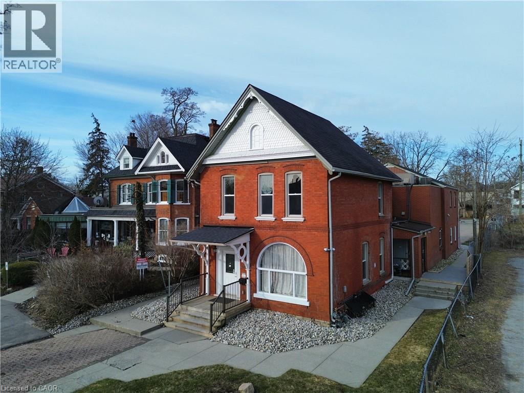 92 NORFOLK Street S Unit# 3, Simcoe, Ontario, N3Y2W2 — Photo 2