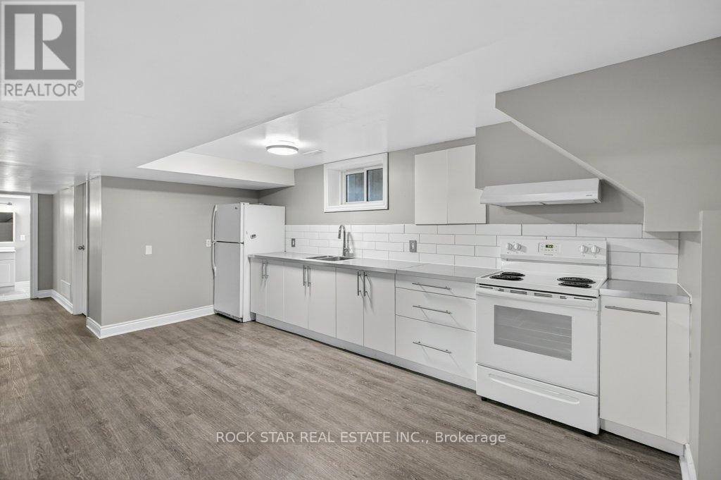 40 MAYFLOWER AVENUE - 22