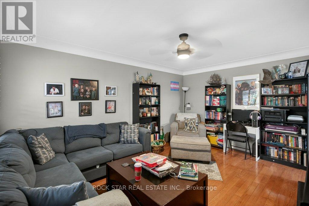 40 MAYFLOWER AVENUE - 3
