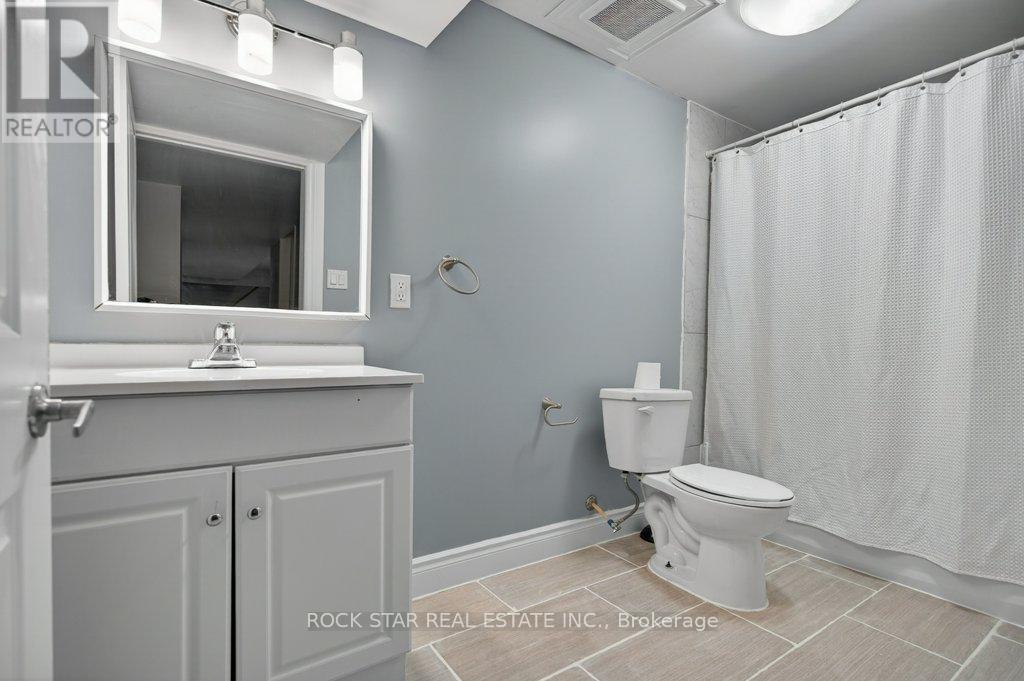 40 MAYFLOWER AVENUE - 31