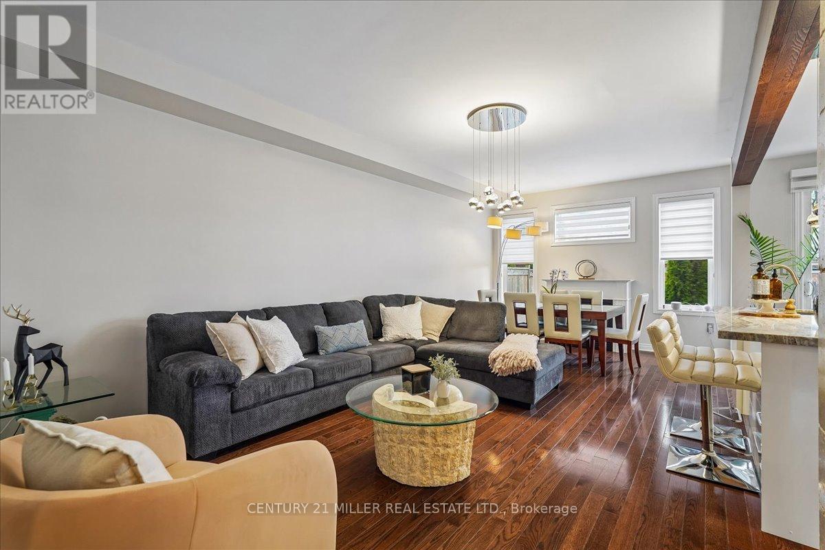 #57 2019 TRAWDEN WAY - 7
