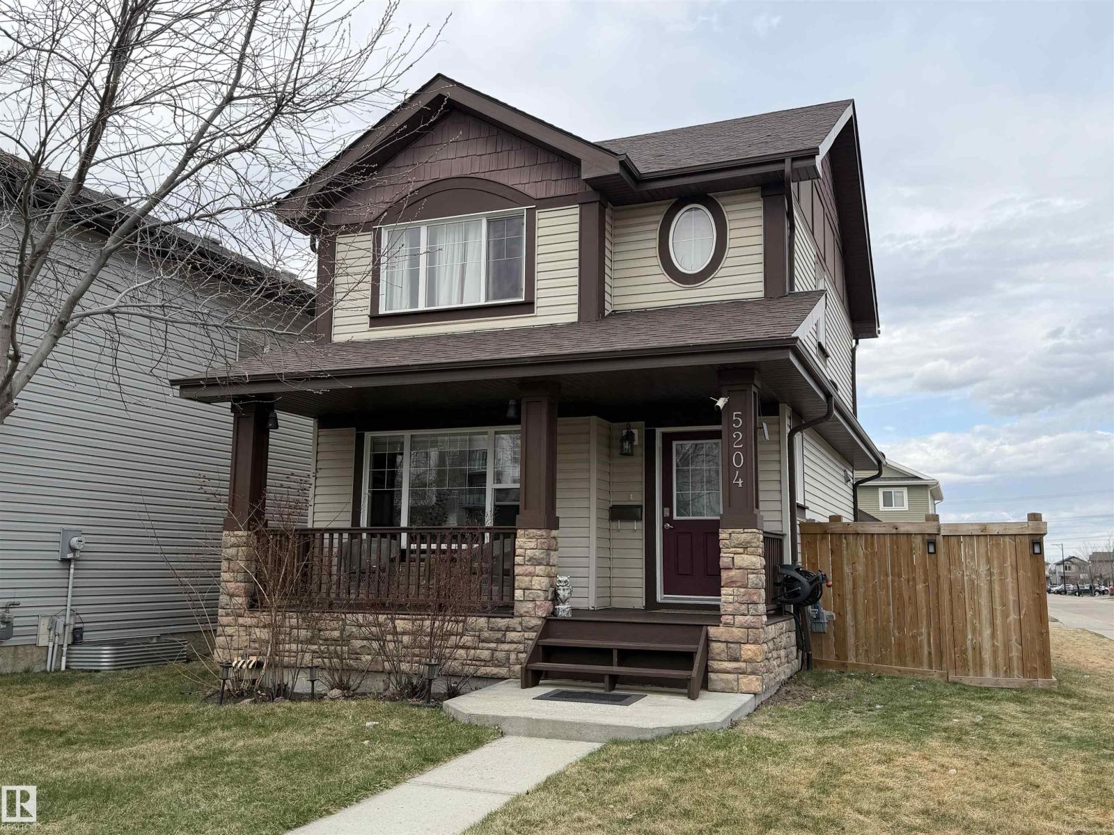5204 4 AV SW, Edmonton