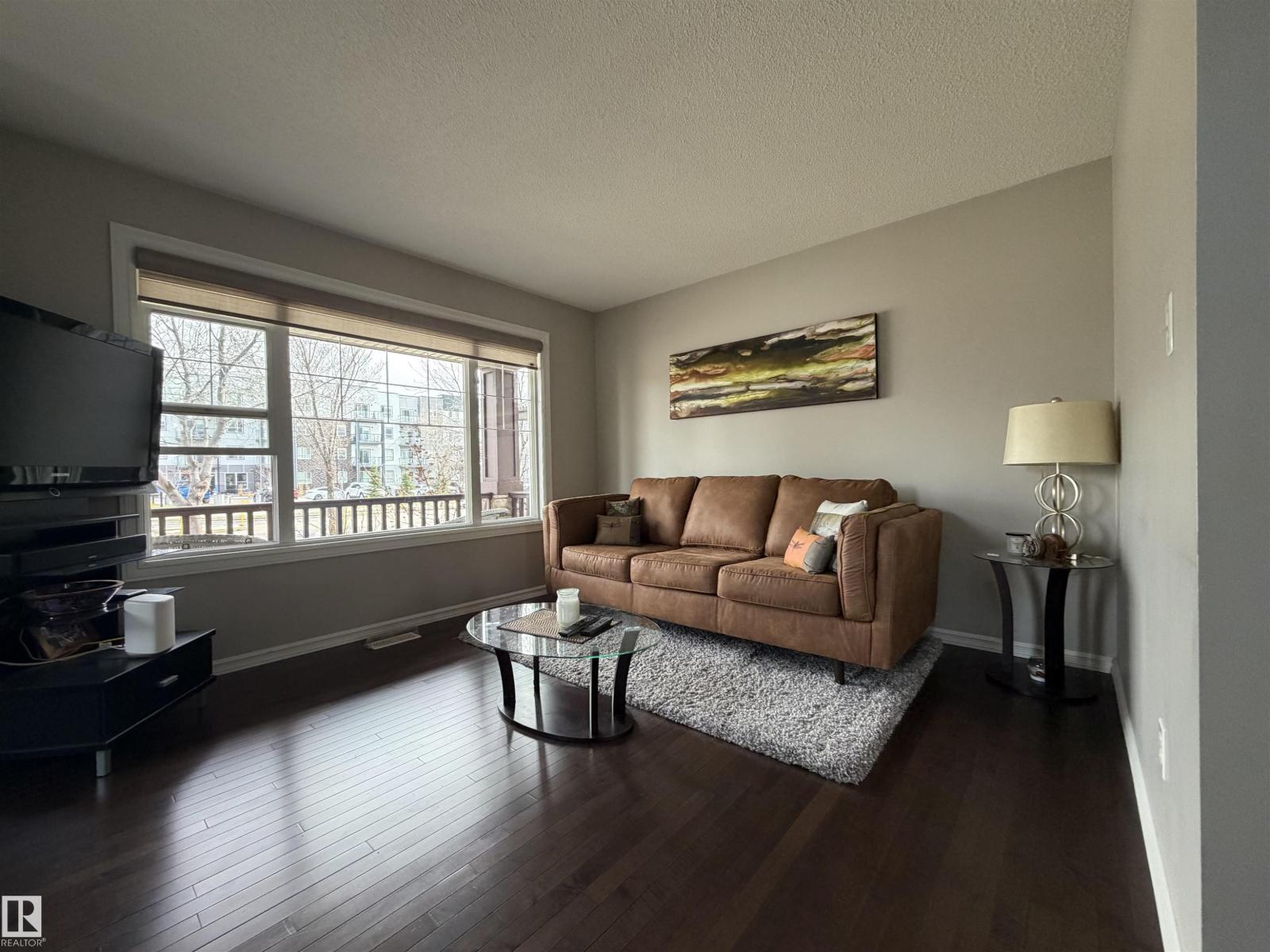 5204 4 AV SW, Edmonton