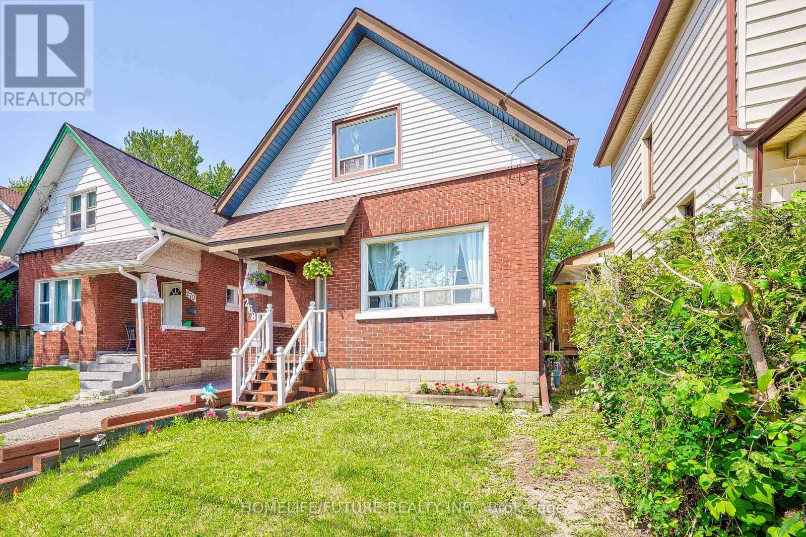 268 RITSON ROAD S - 2