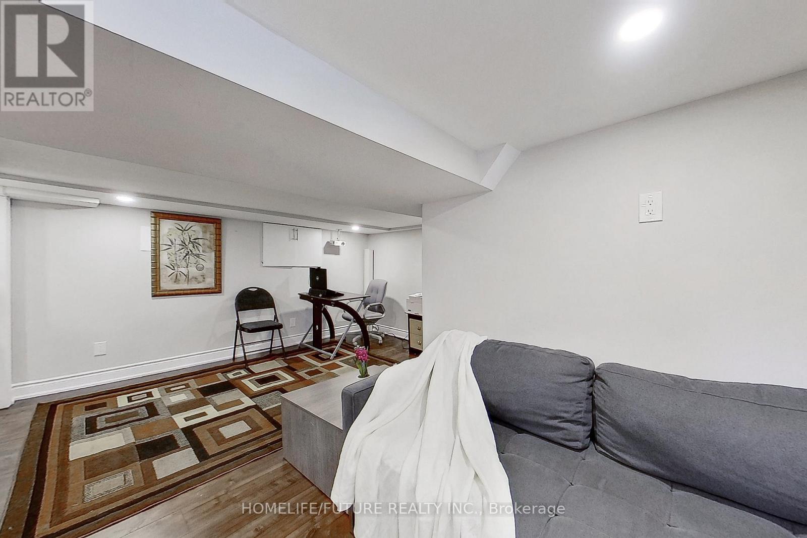 268 RITSON ROAD S - 26
