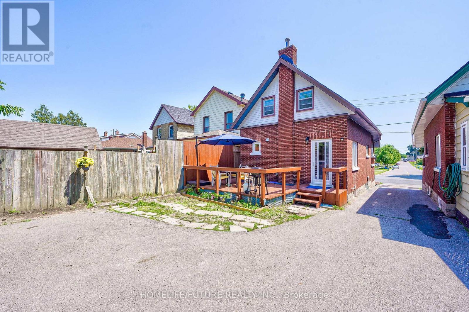268 RITSON ROAD S - 32