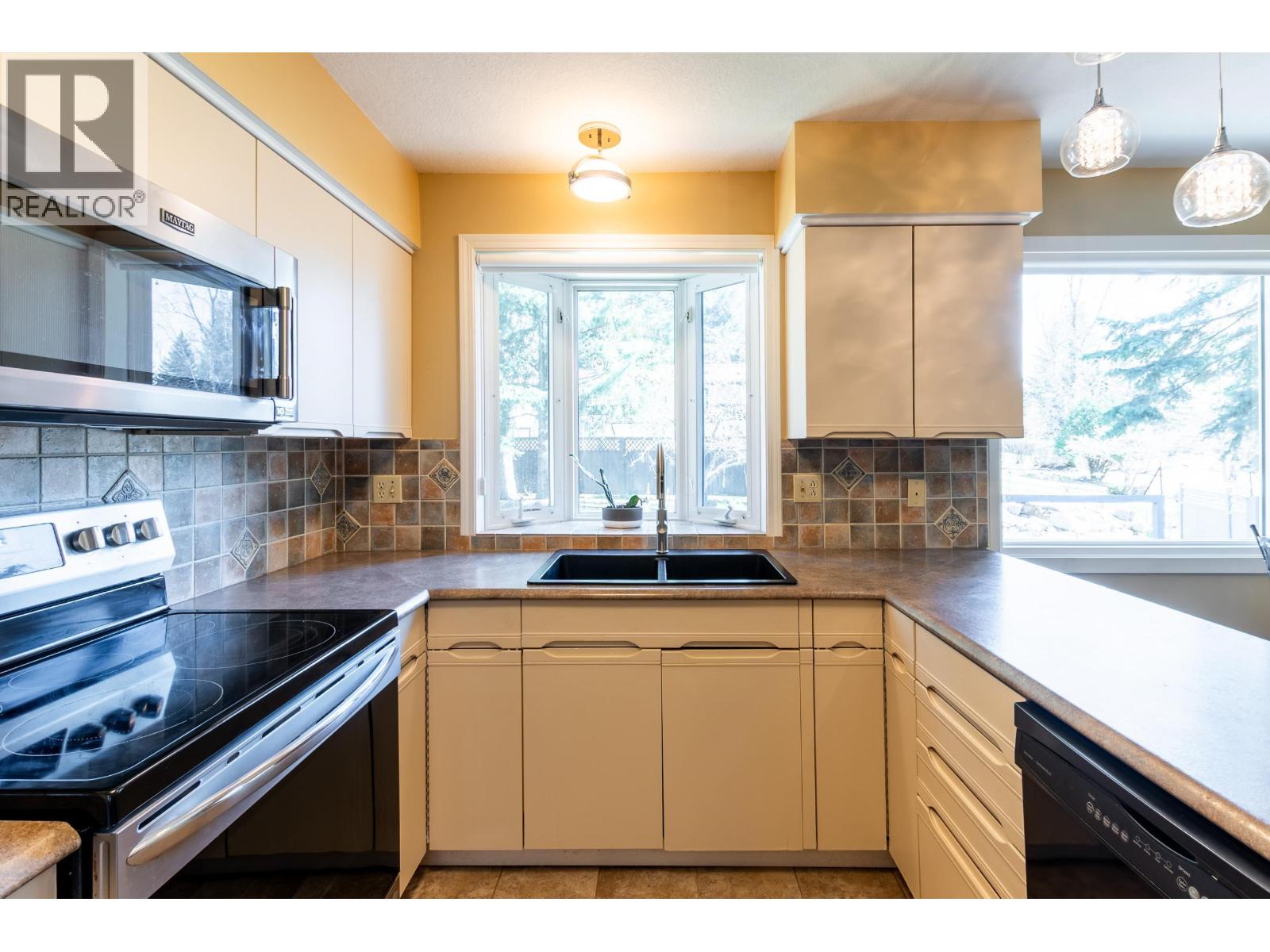 5554 MURRAY PLACE, Prince George