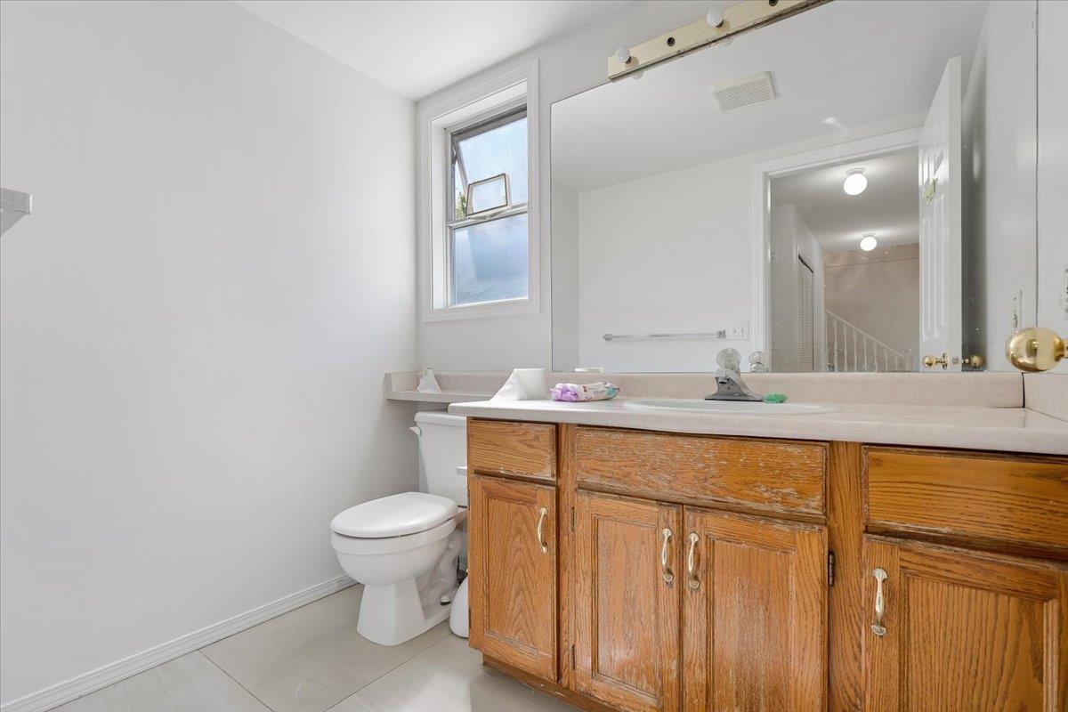 7 Bed, 4 Bath House for Sale in Surrey – 8648 140 STREET, Surrey - Image 17