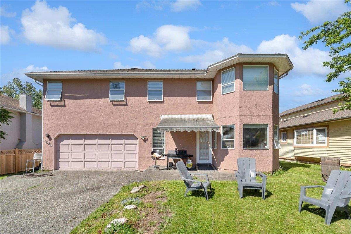 7 Bed, 4 Bath House for Sale in Surrey – 8648 140 STREET, Surrey - Image 11