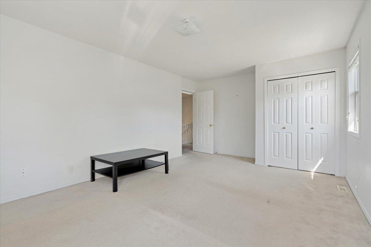 7 Bed, 4 Bath House for Sale in Surrey – 8648 140 STREET, Surrey - Image 5