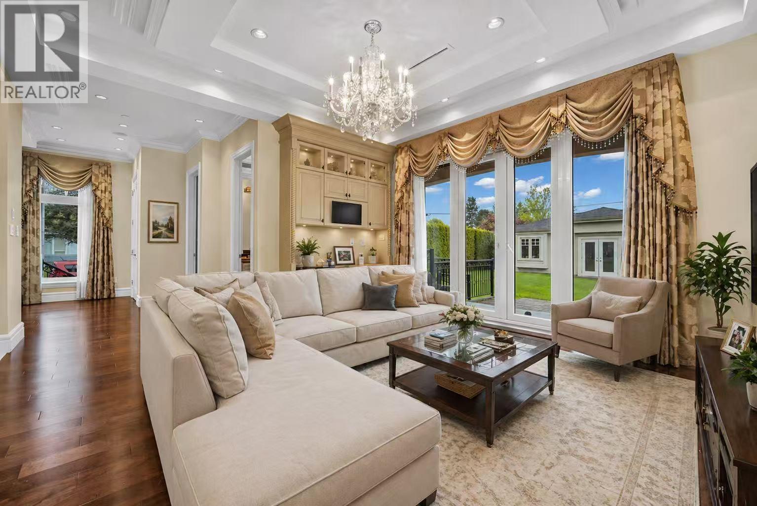 3439 BALACLAVA STREET, Vancouver